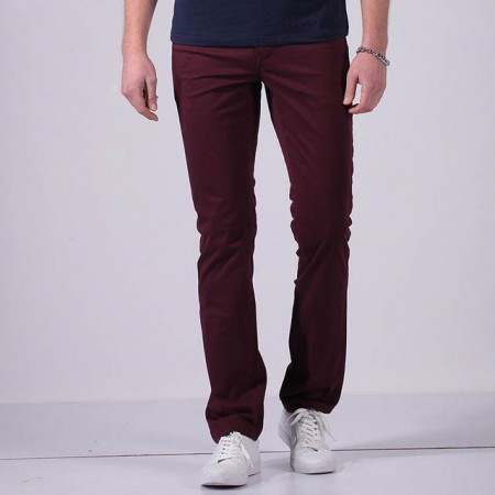 calça masculina cor de vinho