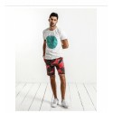 Bermuda Curta Masculina Casual Estampada Verde e Vermelho Floral