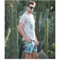 Bermuda Masculina Tendencias de Verão Estampa Floral Fundo do Mar