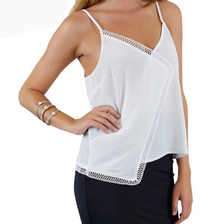 Blusa Feminina Branca Moderna Básica