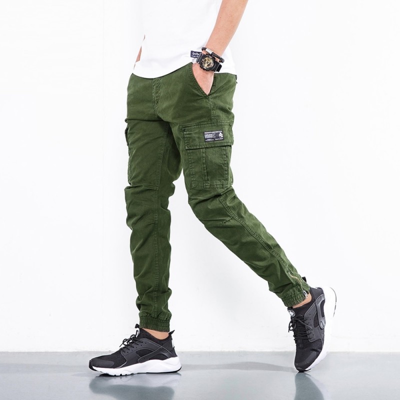 calça cargo masculina com bolsos laterais