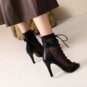 Ankle Boot Feminino Preto Militar Salto Alto