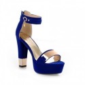 Sapato Azul Royal Aveludado Dourado Schoenen