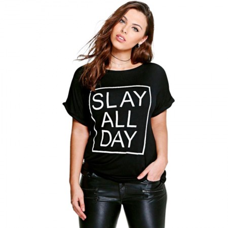 Camiseta Estampada Preta Feminina Plus Size Slay All Day Casual Emo