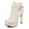Sapato Alto Feminino Salto Fino Ankle-Boot estilo Bota Floral Branco