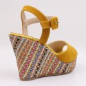 Women's High Heel Sandal With Colorful Platform Decorated Open