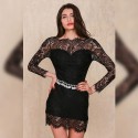 Vestido de Renda Preto Clássico Manga Longa com Cinta Metalhas