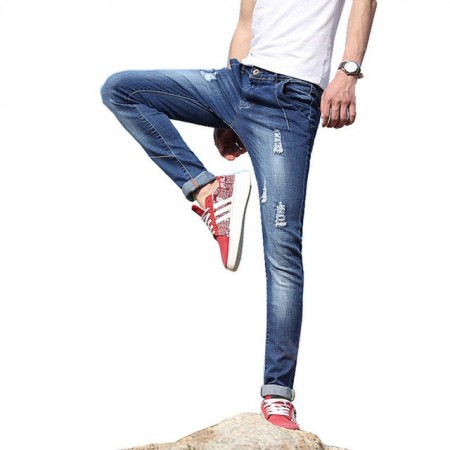 calça jeans masculina com rasgos